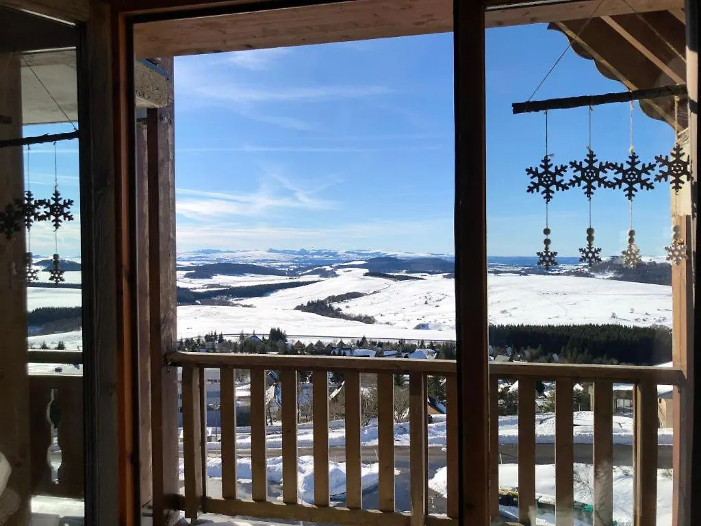 Lama-Gite-Des-Puys T3 Lamado Vue Epoustouflante Sud Avec Grande Terrasse Apartment Super Besse France